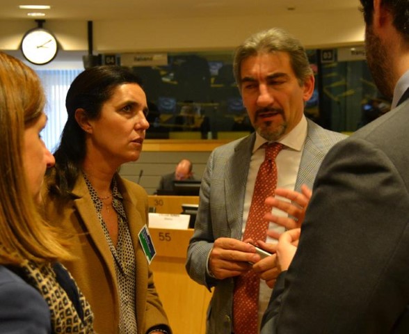 Pilar Rojo anima aos parlamentos rexionais a “incentivar” a participación nas eleccións europeas para reforzar a “fortaleza e lexitimidade democrática da integración” comunitaria